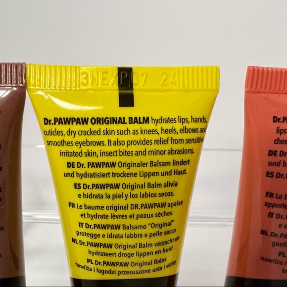 Dr. Pawpaw Multipurpose soothing balm Natural Beauty gift set - Picture 5 of 7